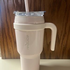 Reduce 40ozReusable Travel Mug with Handle - Pale Pink